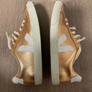 Veja Metallic Sneaker